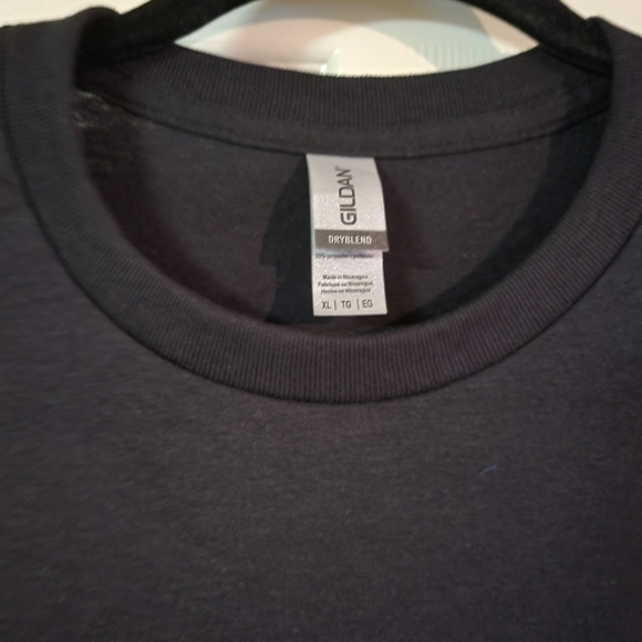 XL Gildan brand 50/50 blend - Picture 2 of 2